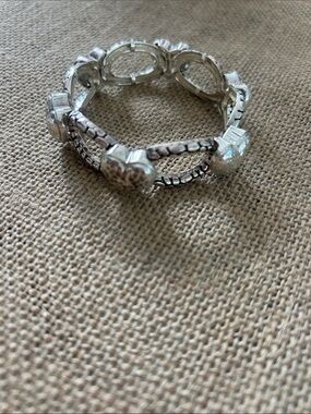 Silver Heart Link Stretch Bracelet - Women Jewelry